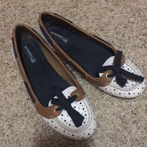 Sperry ballet flats